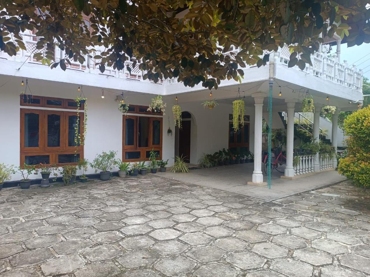 Jungle House Apartment Unawatuna Exterior photo